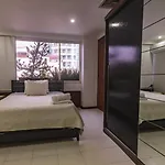 Apartamento frente al mar